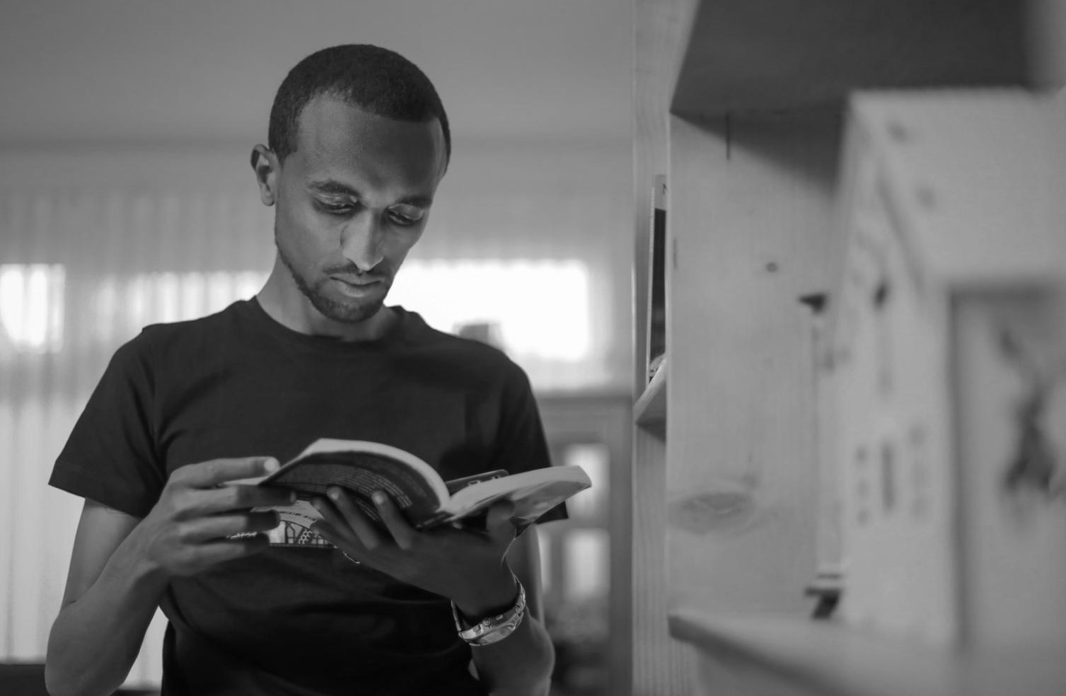 Proceso de evaluación presupuestaria con herramientas especializadas